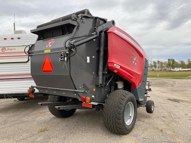 Image of Massey Ferguson RB4180V equipment image 1