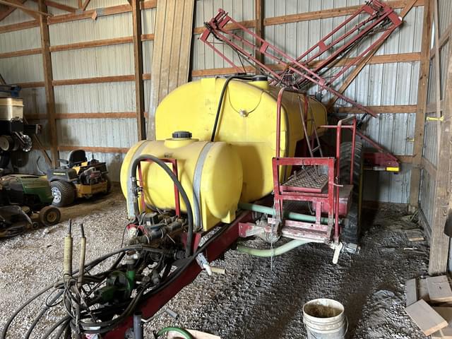 Image of Lloyd & Meredith 1000 equipment image 1