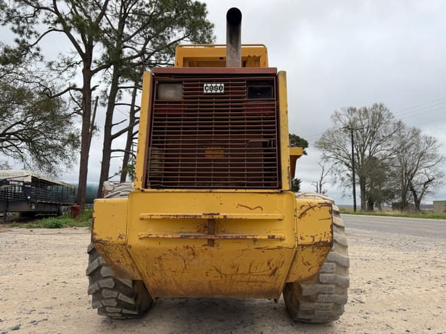 Image of Case 621ZF equipment image 2