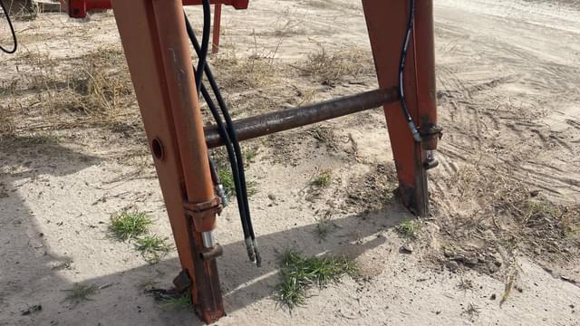 Image of Farmhand F235 equipment image 3