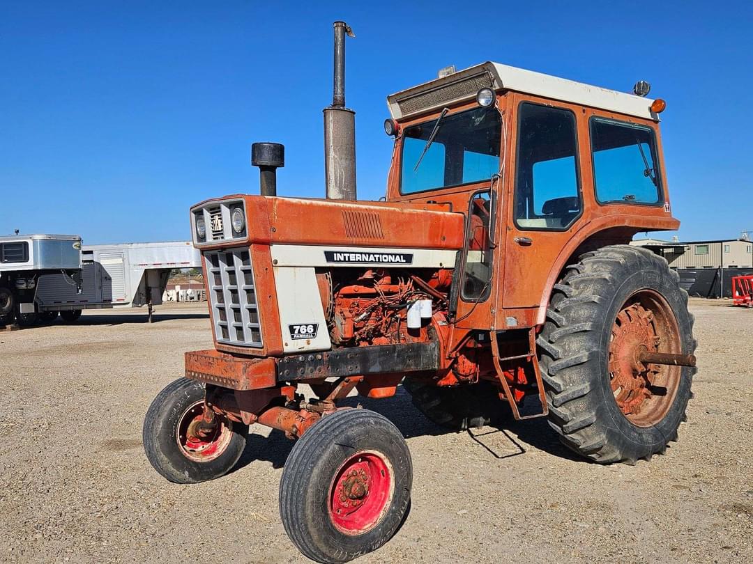 Image of International Harvester 766 Primary image