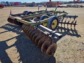 Main image John Deere 210