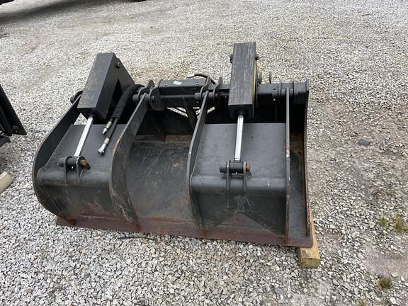 Image of Loflin Grapple Bucket Image 0