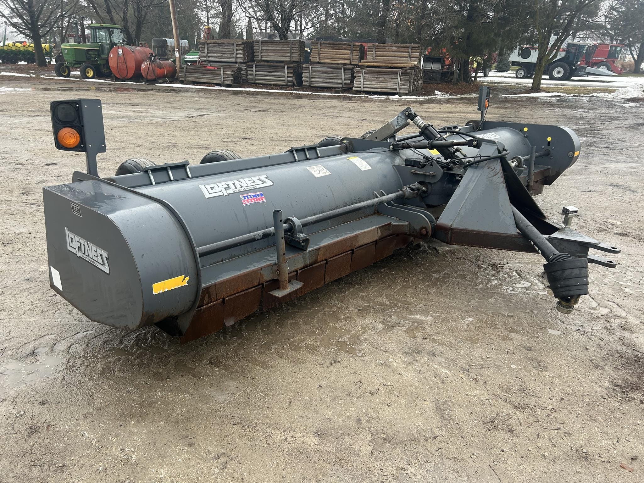 Loftness 180SH Equipment Image0