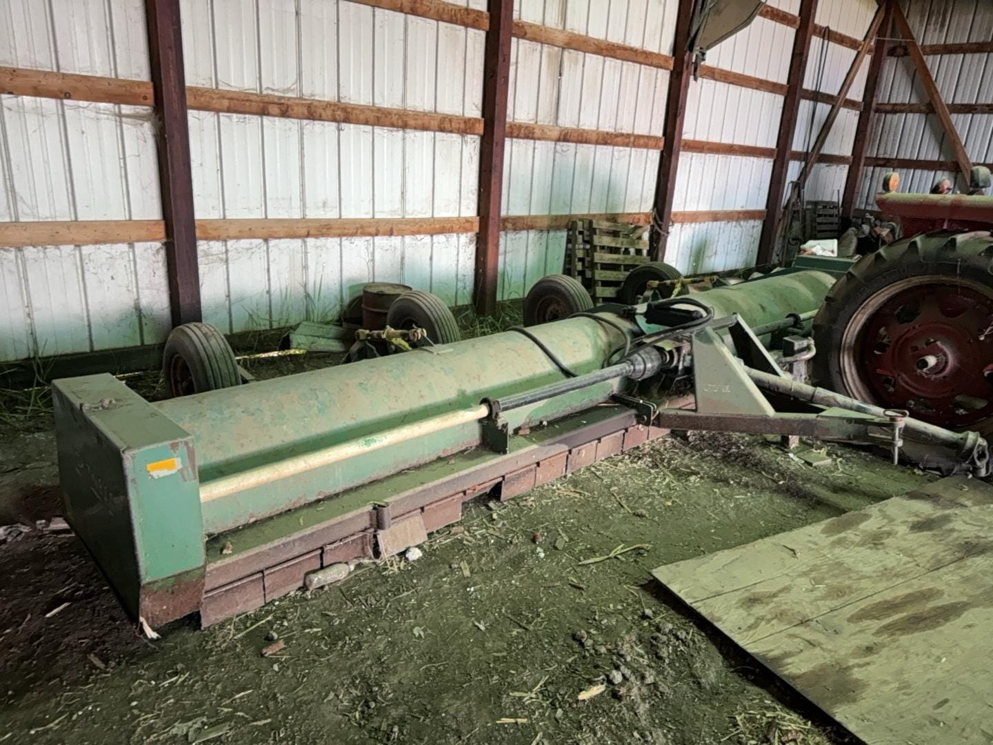 Loftness 240 Equipment Image0