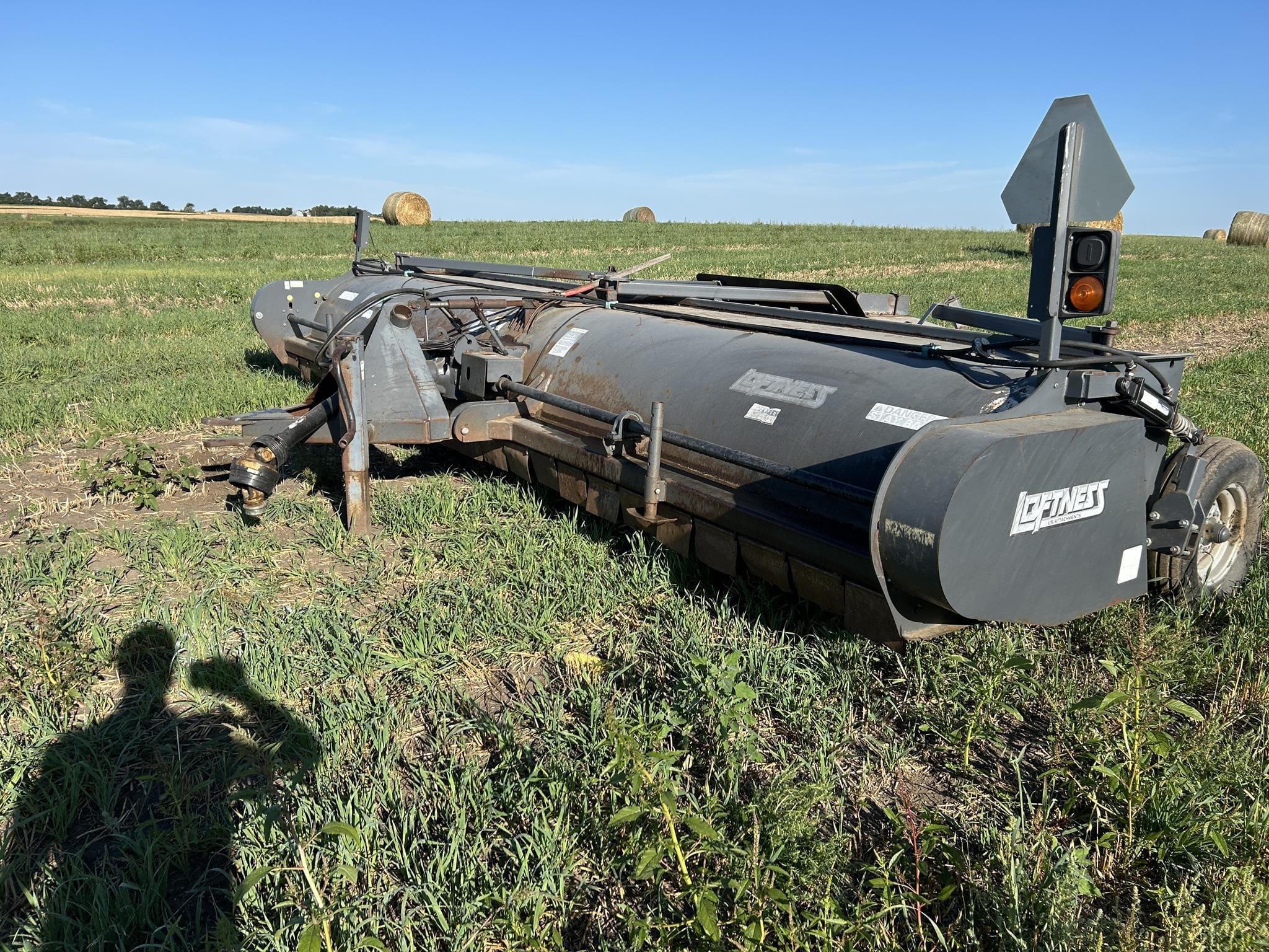 Loftness 240 Equipment Image0