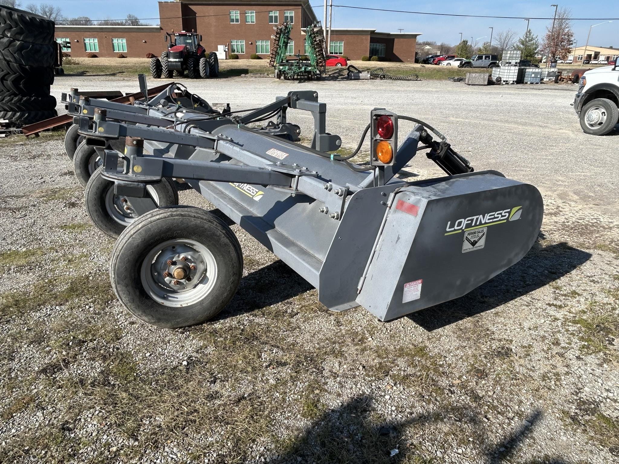 Loftness 240SH Equipment Image0