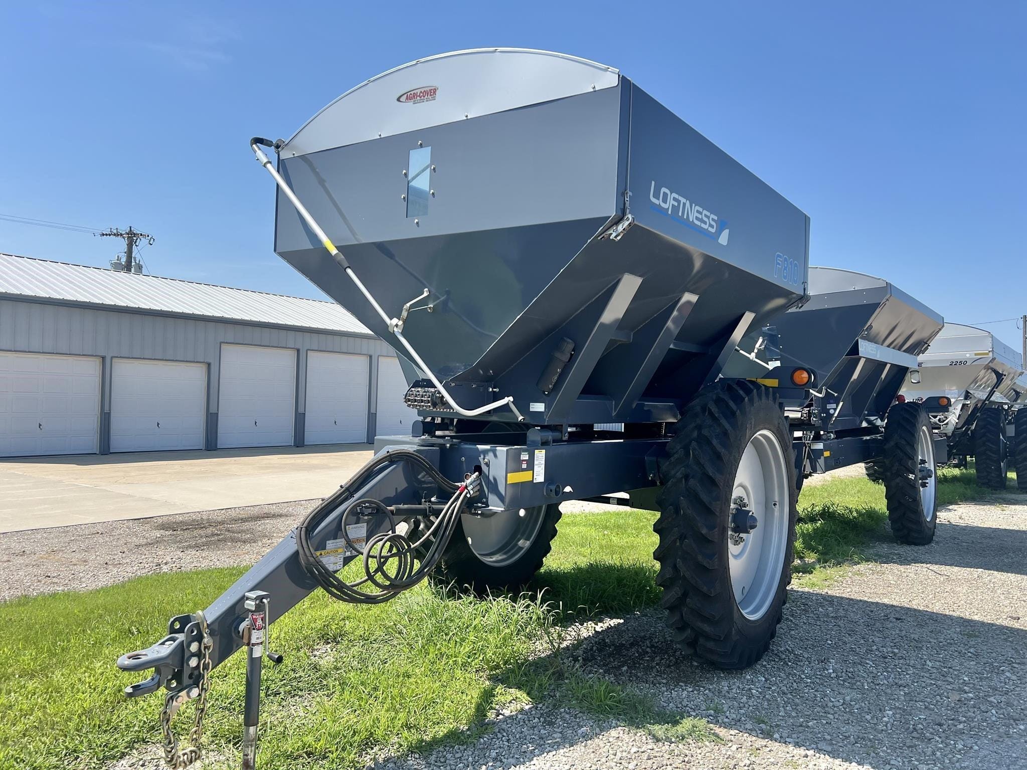 Loftness F810 Equipment Image0