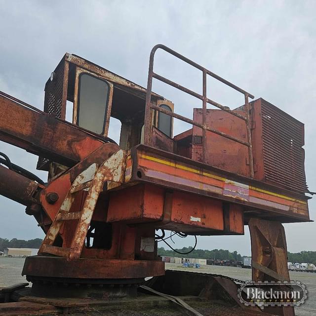 Image of Barko Log Loader equipment image 4