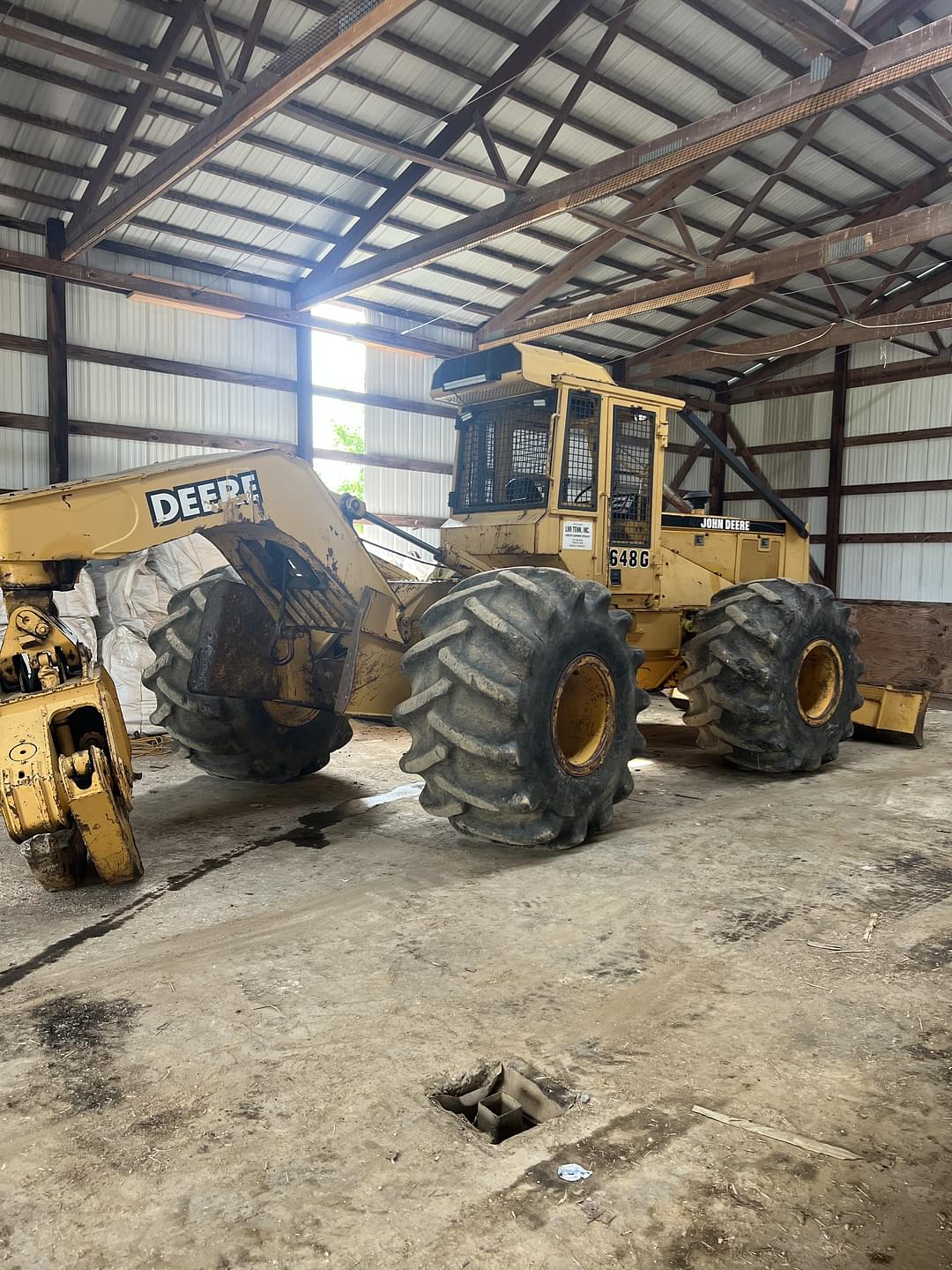 Image of John Deere 648G Primary image