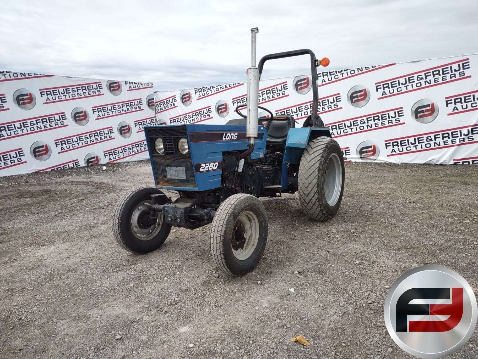 Long 2260 Equipment Image0