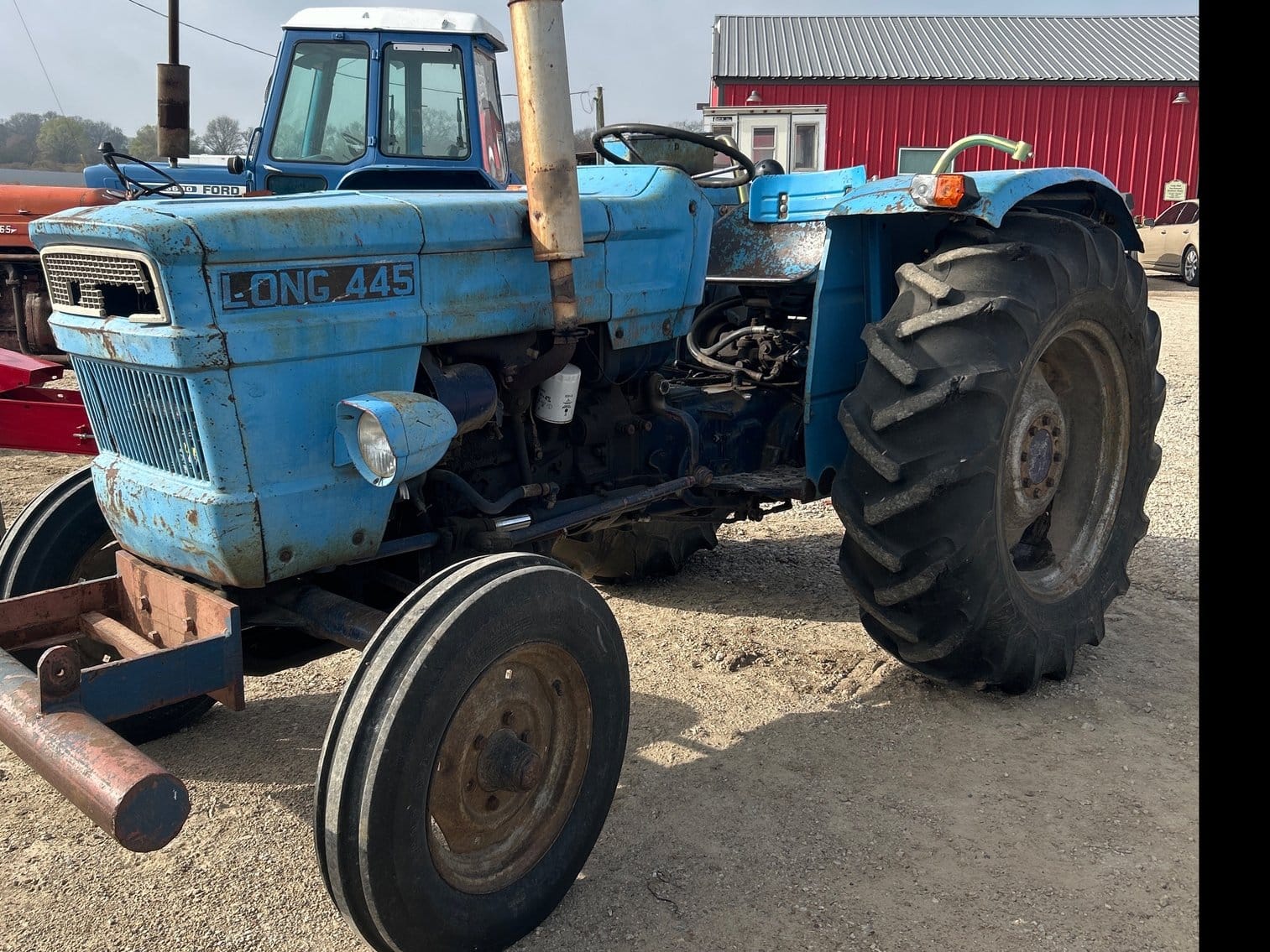 Long 445 Equipment Image0