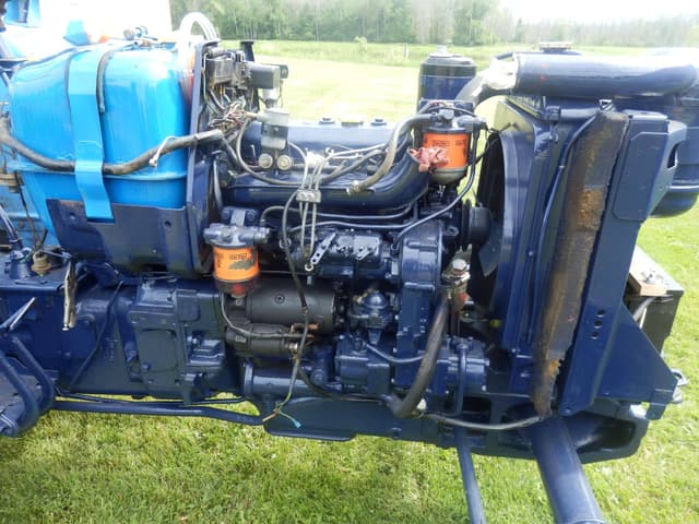 Image of Long 445 equipment image 4
