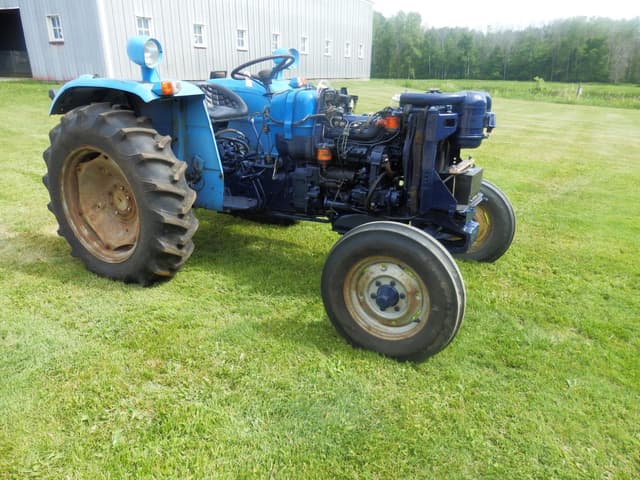 Image of Long 445 equipment image 1