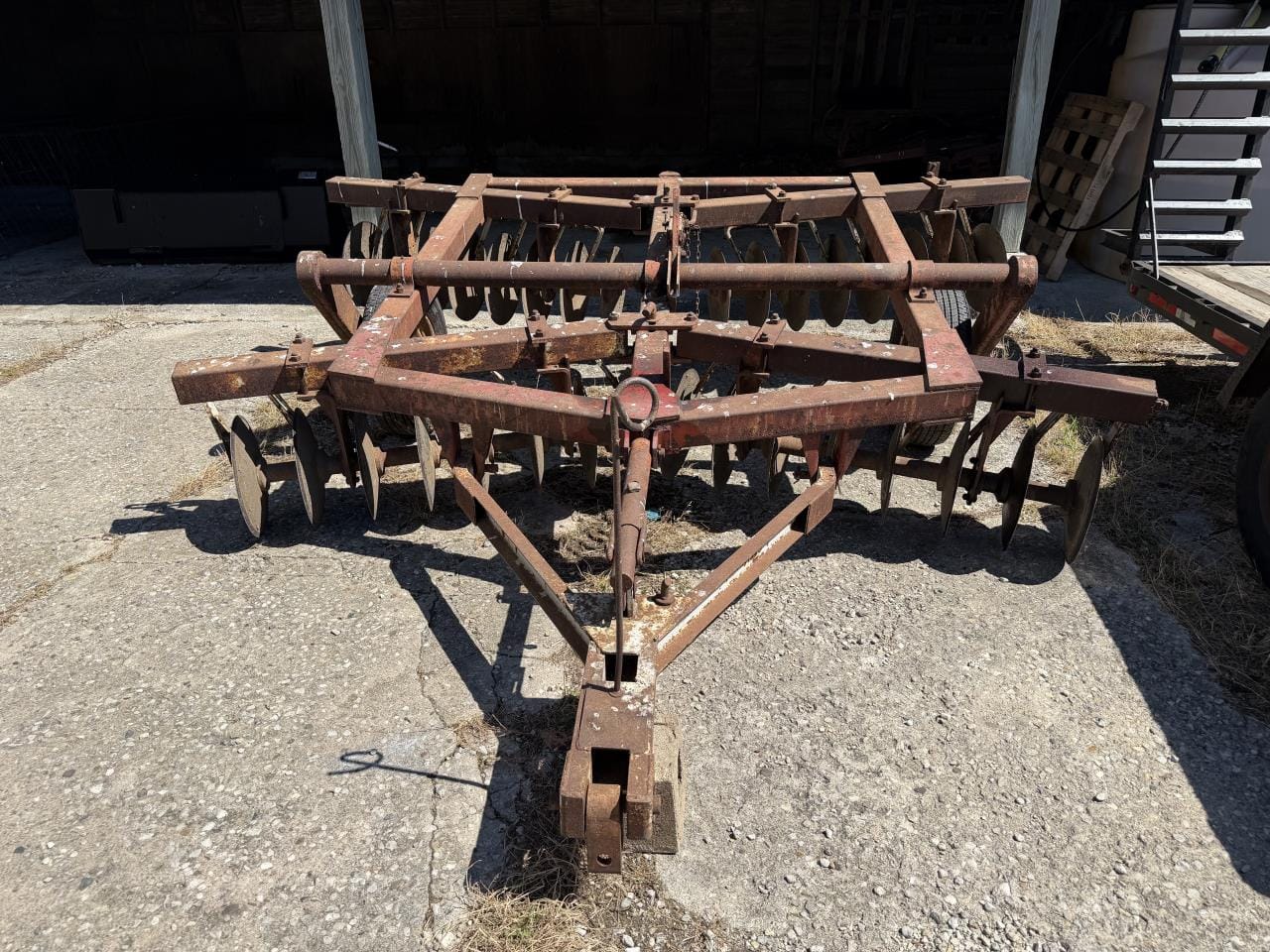 Long 958 Equipment Image0