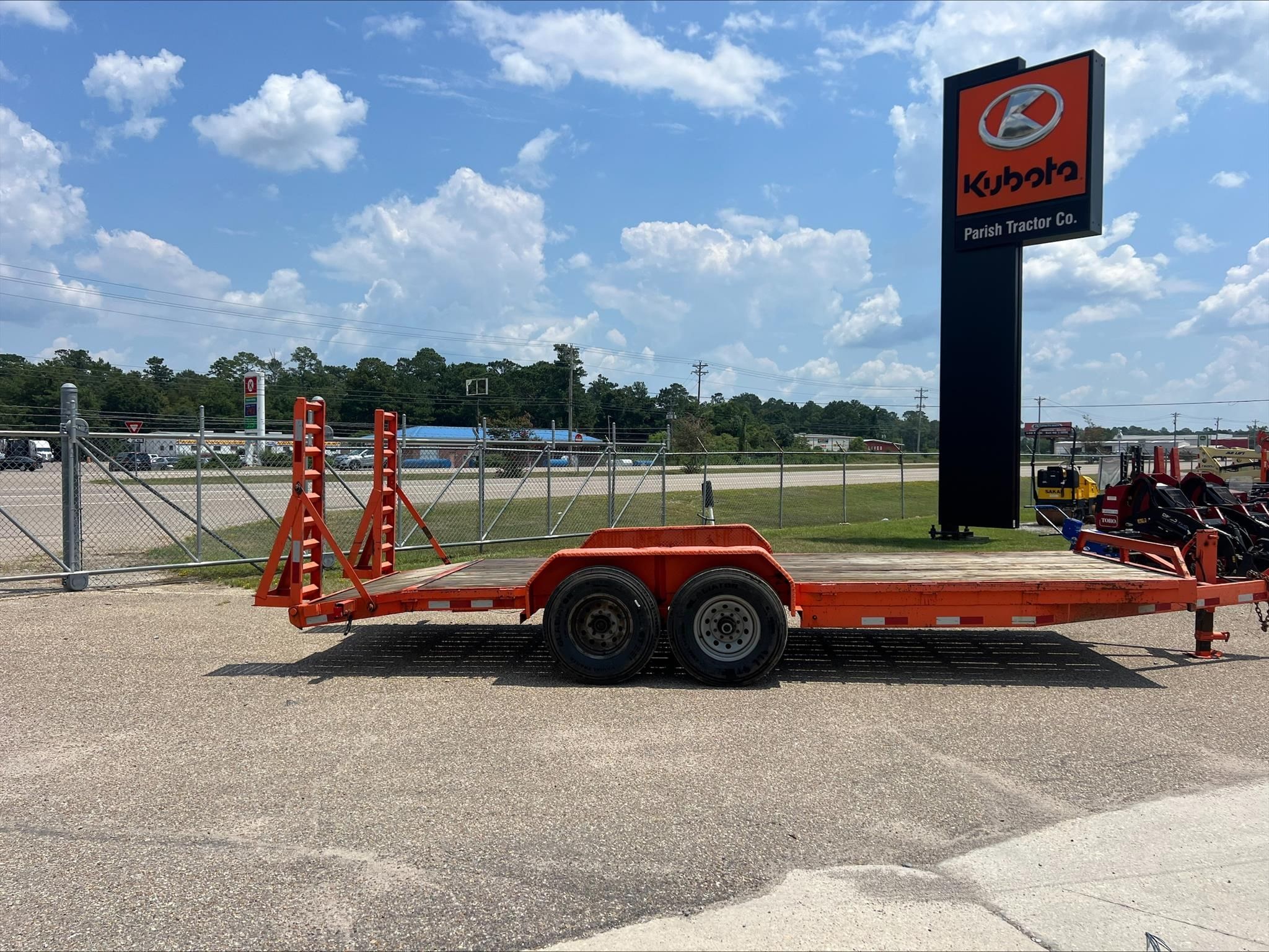 2019 Long Run Trailers 14720-EQ Equipment Image0