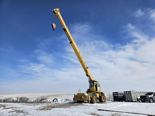 Image of Lorain LRT 200D equipment image 1