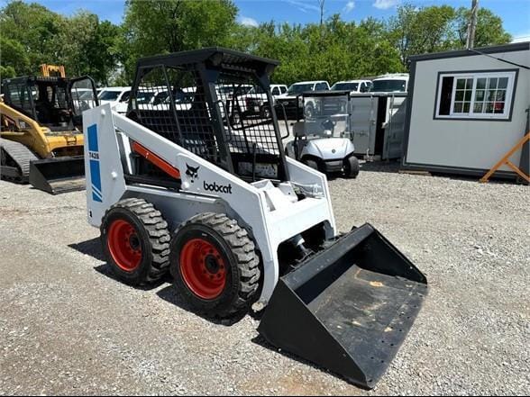 Main image Bobcat 742B