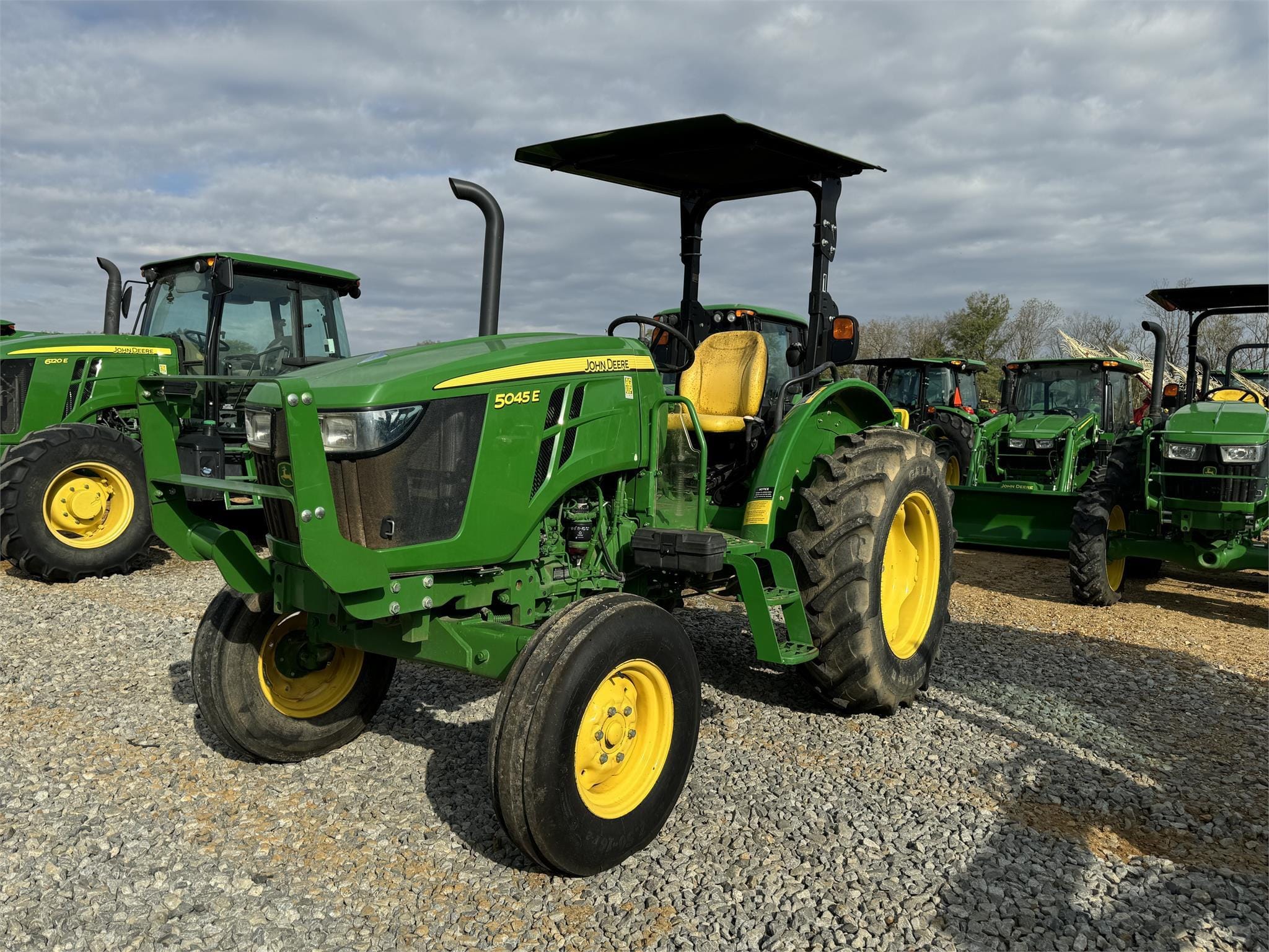 Main image John Deere 5045E