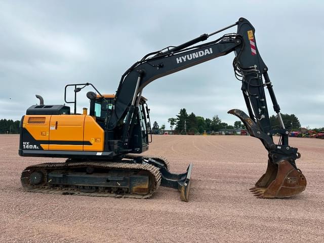 Image of Hyundai HX140AL equipment image 1
