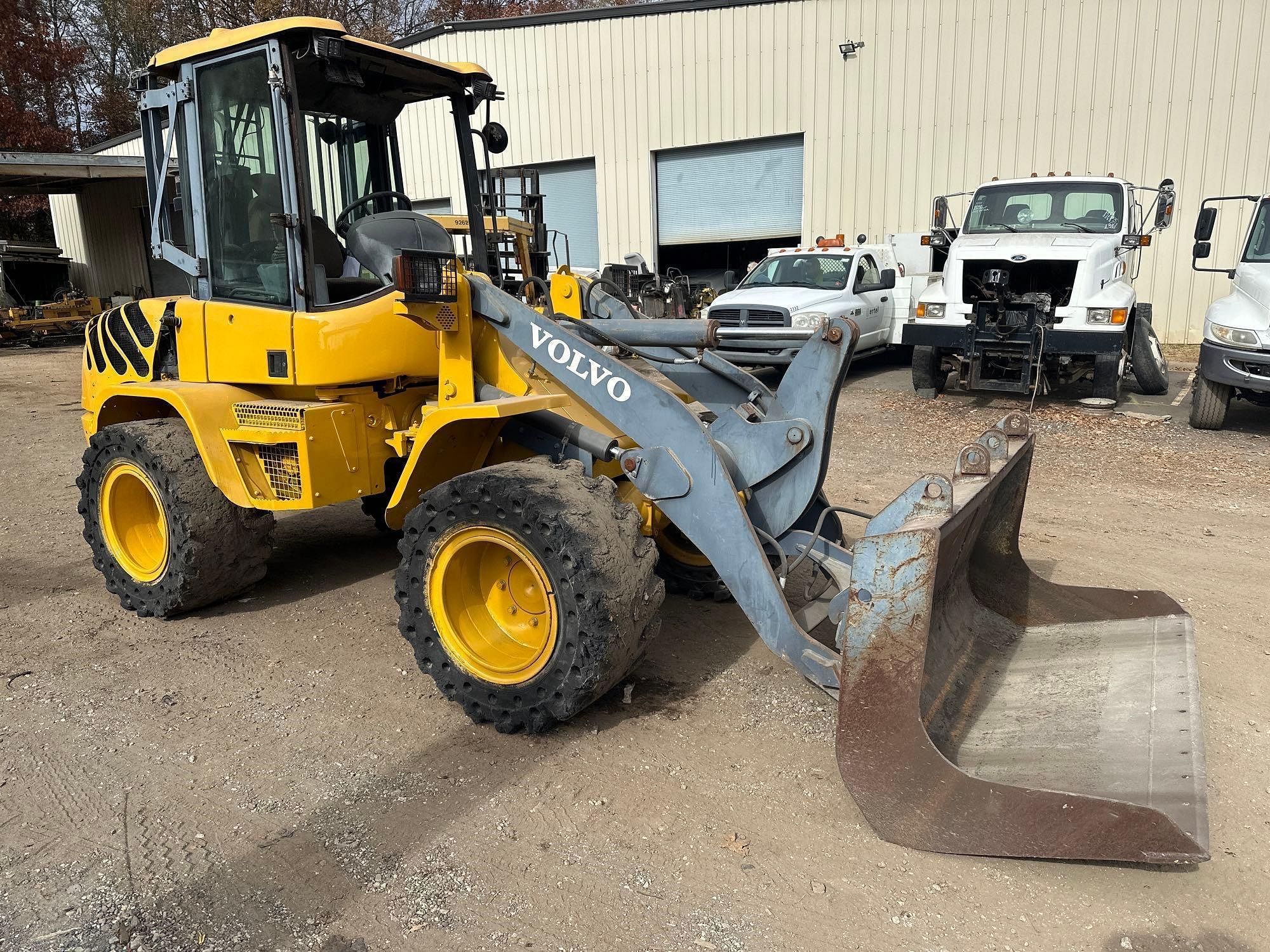 Volvo L35B Construction Wheel Loaders For Sale | Tractor Zoom