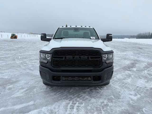 Image of Dodge Ram 2500HD equipment image 1