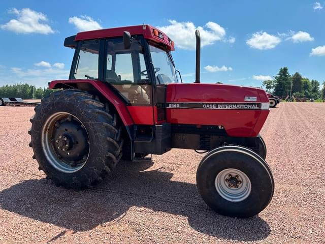Image of Case IH 5140 equipment image 2