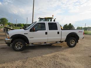 2003 Ford F-350 Equipment Image0