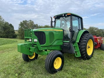 Main image John Deere 7220