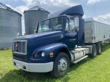 Main image Freightliner FL112