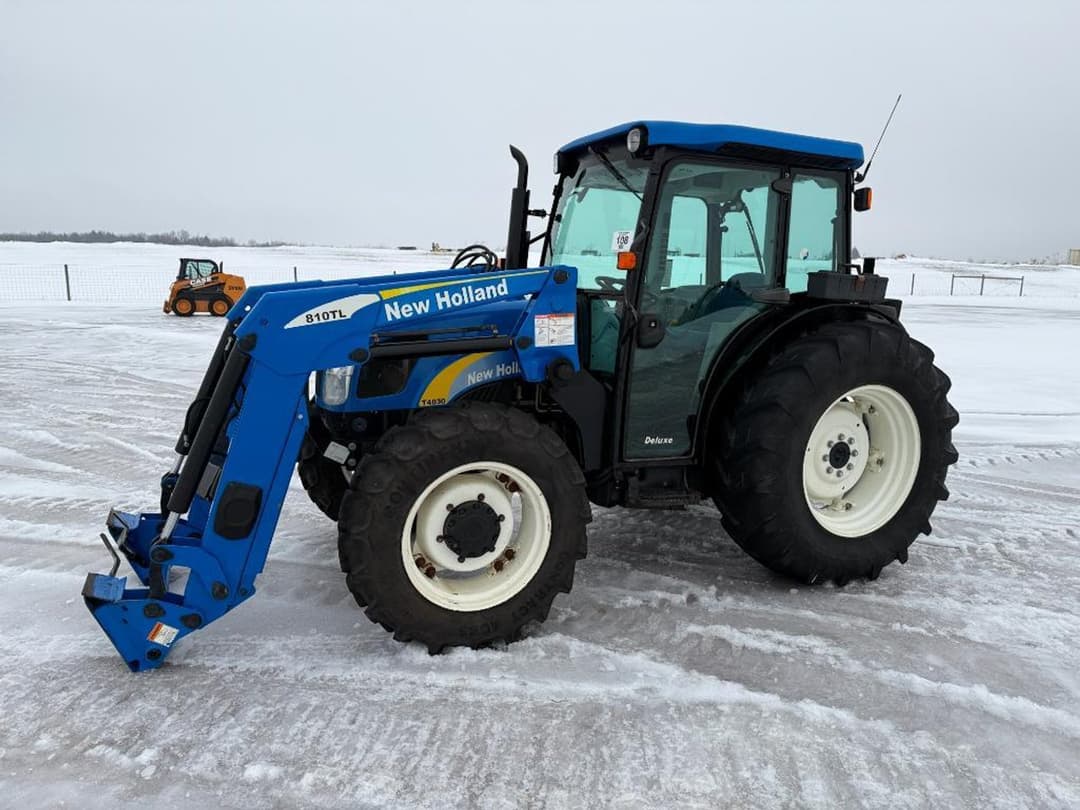 Image of New Holland T4030 Primary image