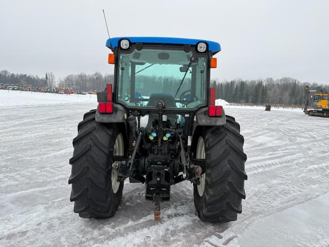 Image of New Holland T4030 equipment image 4