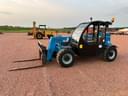 2017 Genie GTH-5519 Image