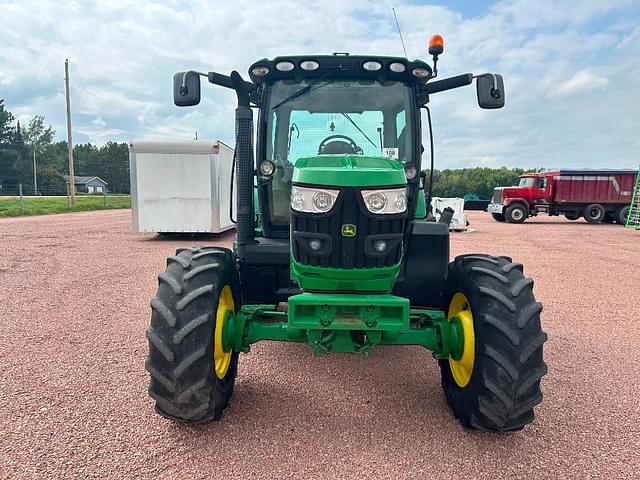 Image of John Deere 6125R equipment image 1