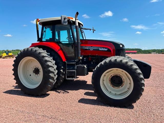 Image of Buhler Versatile  2210 equipment image 2
