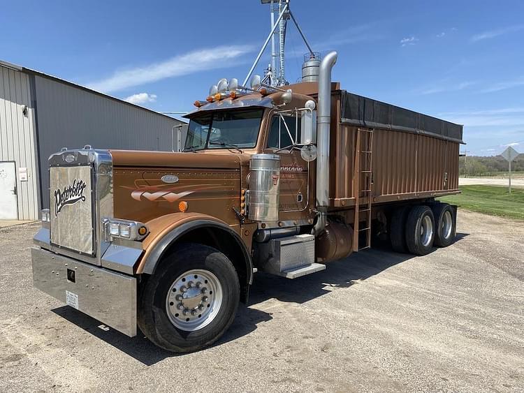 1997 Peterbilt 379 Equipment Image0