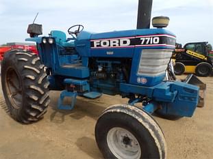 Ford 7710 Equipment Image0