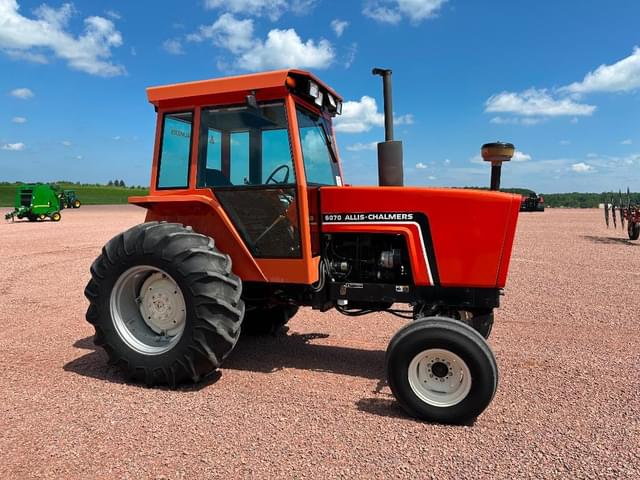 Image of Allis Chalmers 6070 equipment image 2