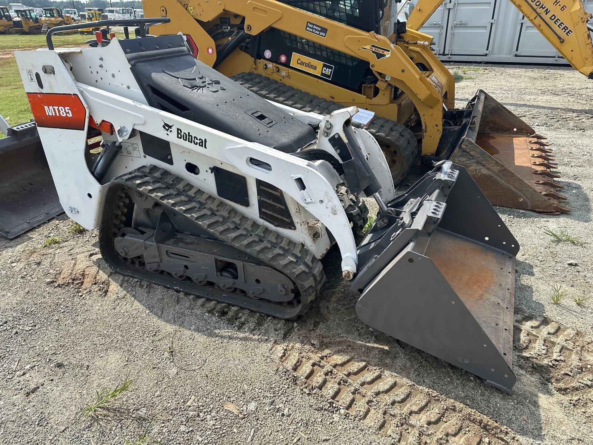 Main image Bobcat MT85