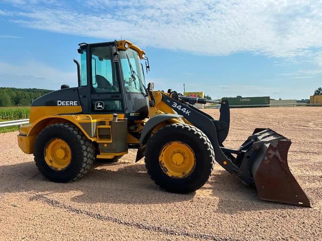 Image of John Deere 344K equipment image 2