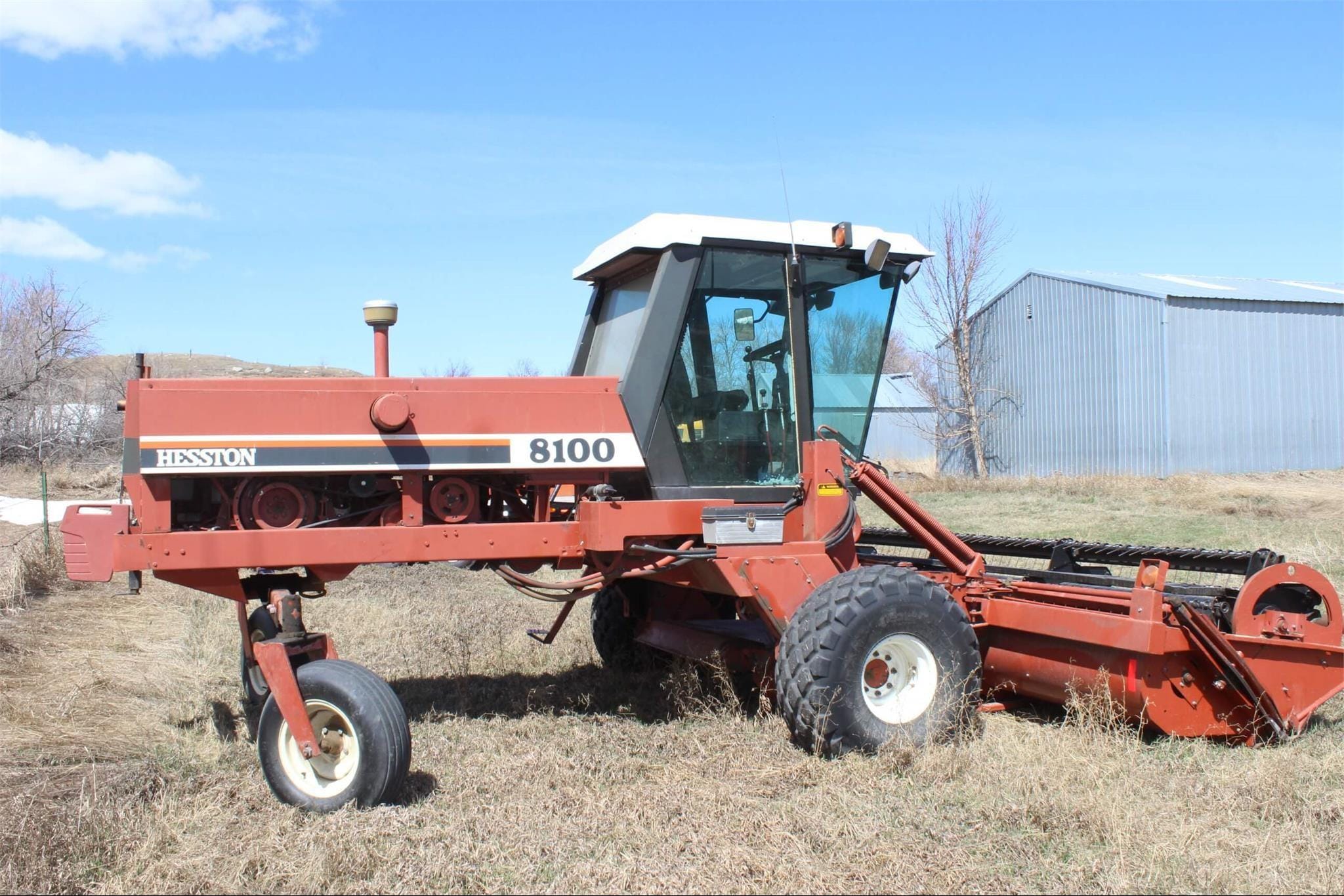 Main image Hesston 8100