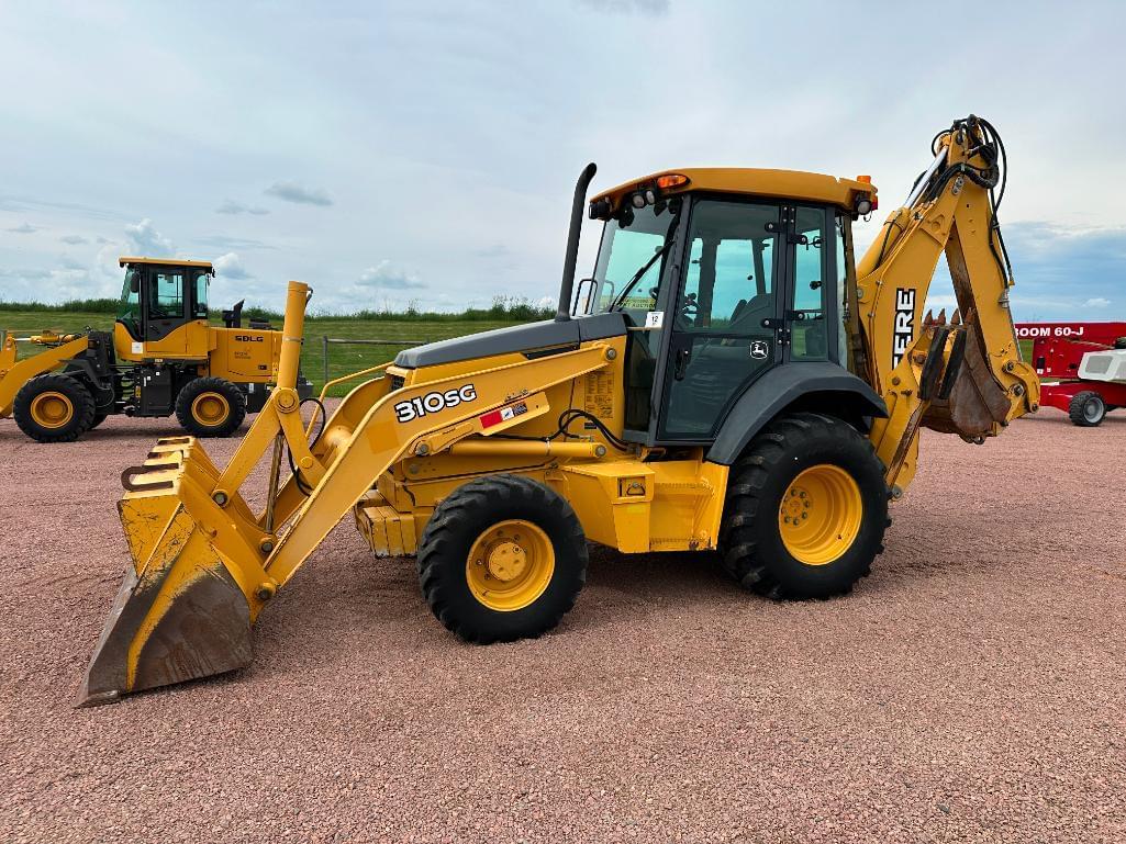 Image of John Deere 310SG Primary image