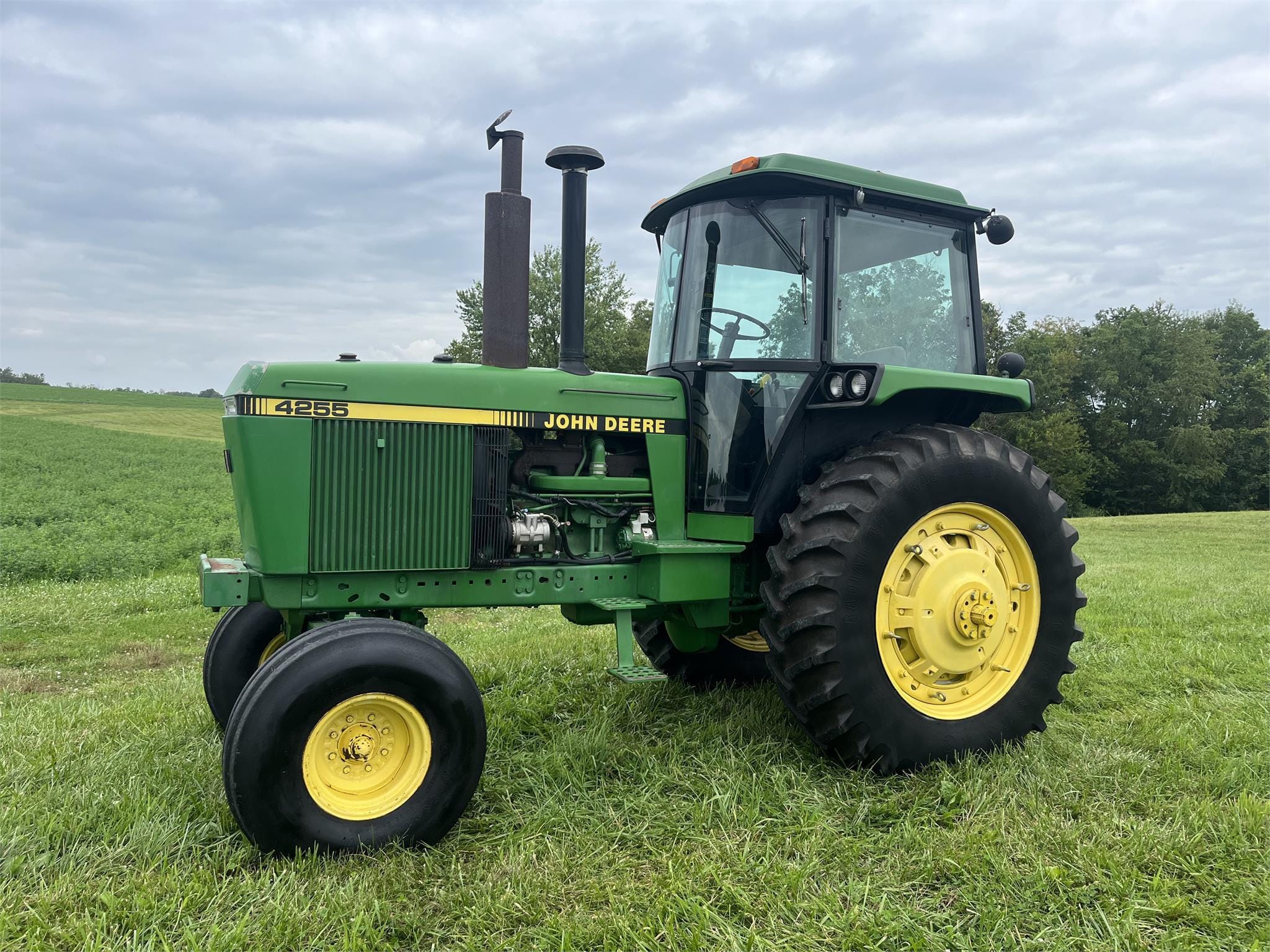 Main image John Deere 4255