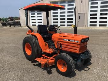 Main image Kubota B8200