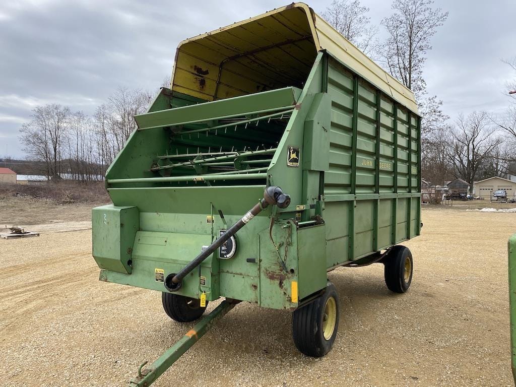 Main image John Deere 714A