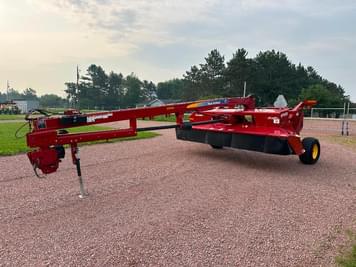 Main image New Holland H7450