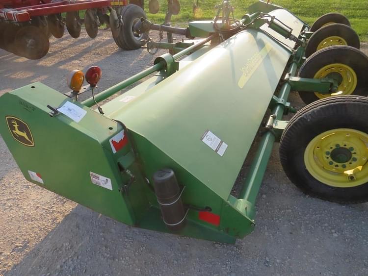 John Deere 520 Equipment Image0