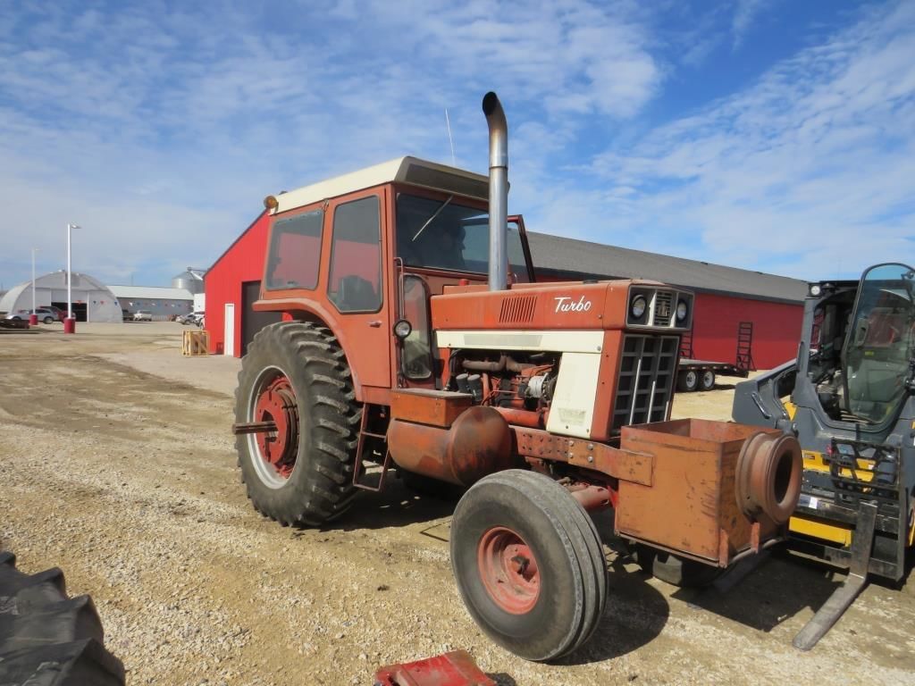 Main image International Harvester 1466