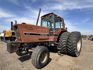 International Harvester 5288 Equipment Image0