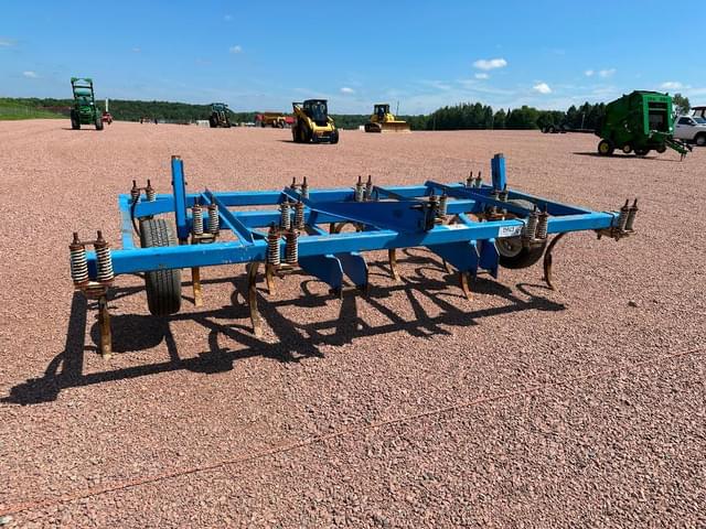 Image of DMI Chizl Champ equipment image 1